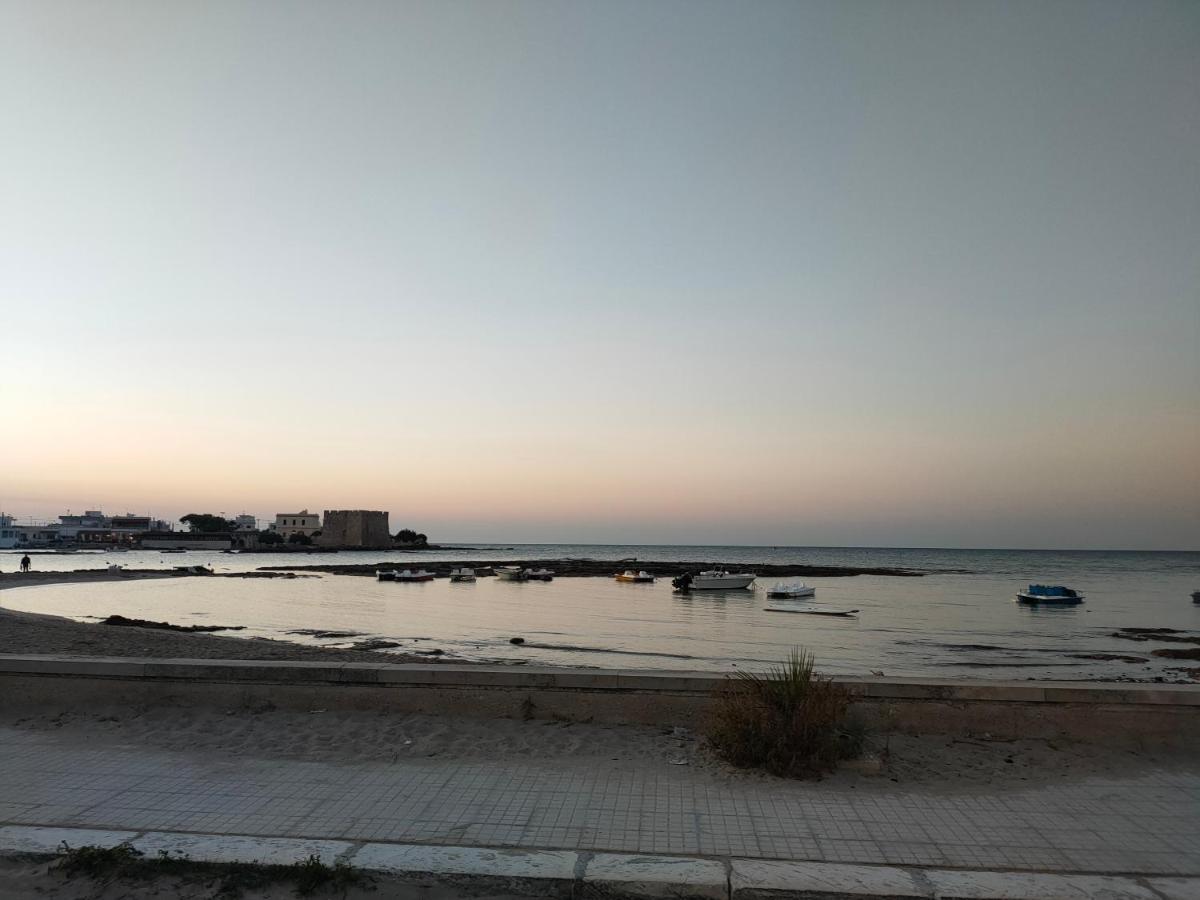 Casa Vacanza In Pieno Centro Storico Vicino Ostuni E La Riserva Di Torre Quaceto San Vito dei Normanni Exterior foto