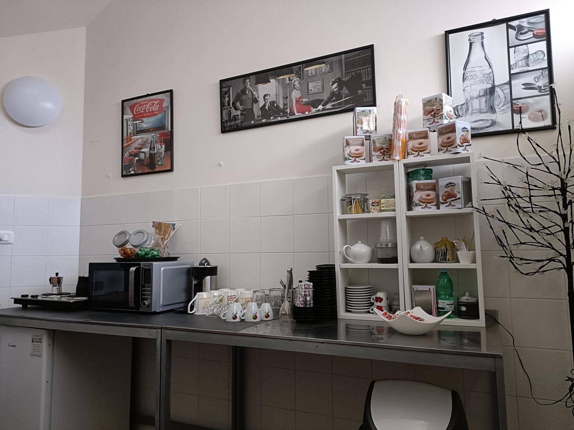 Casa Vacanza In Pieno Centro Storico Vicino Ostuni E La Riserva Di Torre Quaceto San Vito dei Normanni Exterior foto
